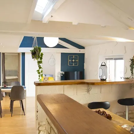 Magnolia-6 Min De La Gare - Baignoire Balneo- Wifi Gratuit Apartment Melun Exterior photo